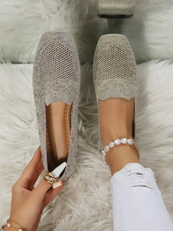 Olivia - Women's Timeless Round-Toe Ballet Flats