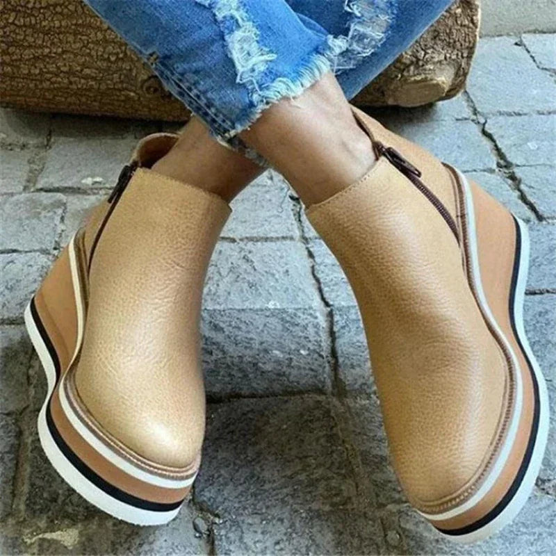Fiona | Women’s Winter Platform Chelsea Boots