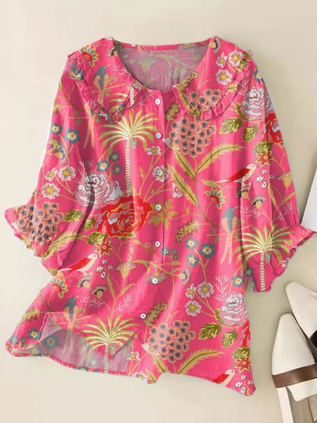 Women's  Vintage Flowers Art Print Casual V-neck Shirt
