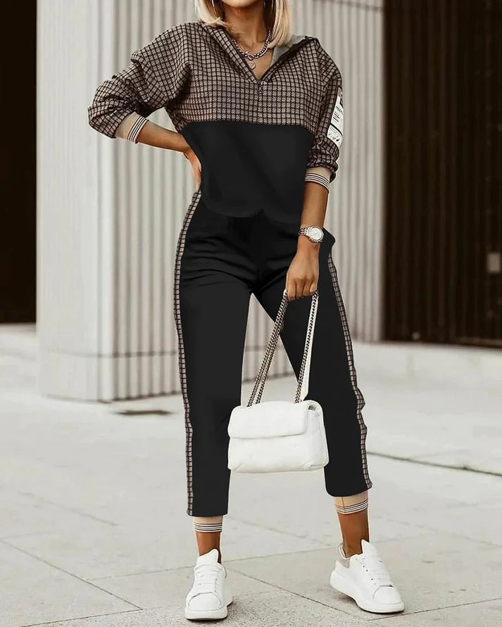 Stylish and Comfortable Women's Tracksuit