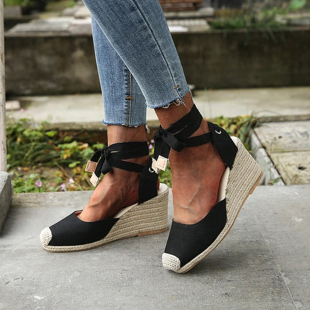Chic Women's Pointed Toe High Heel Sandals