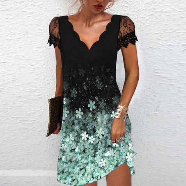 Elegant Dress Featuring Exquisite Details