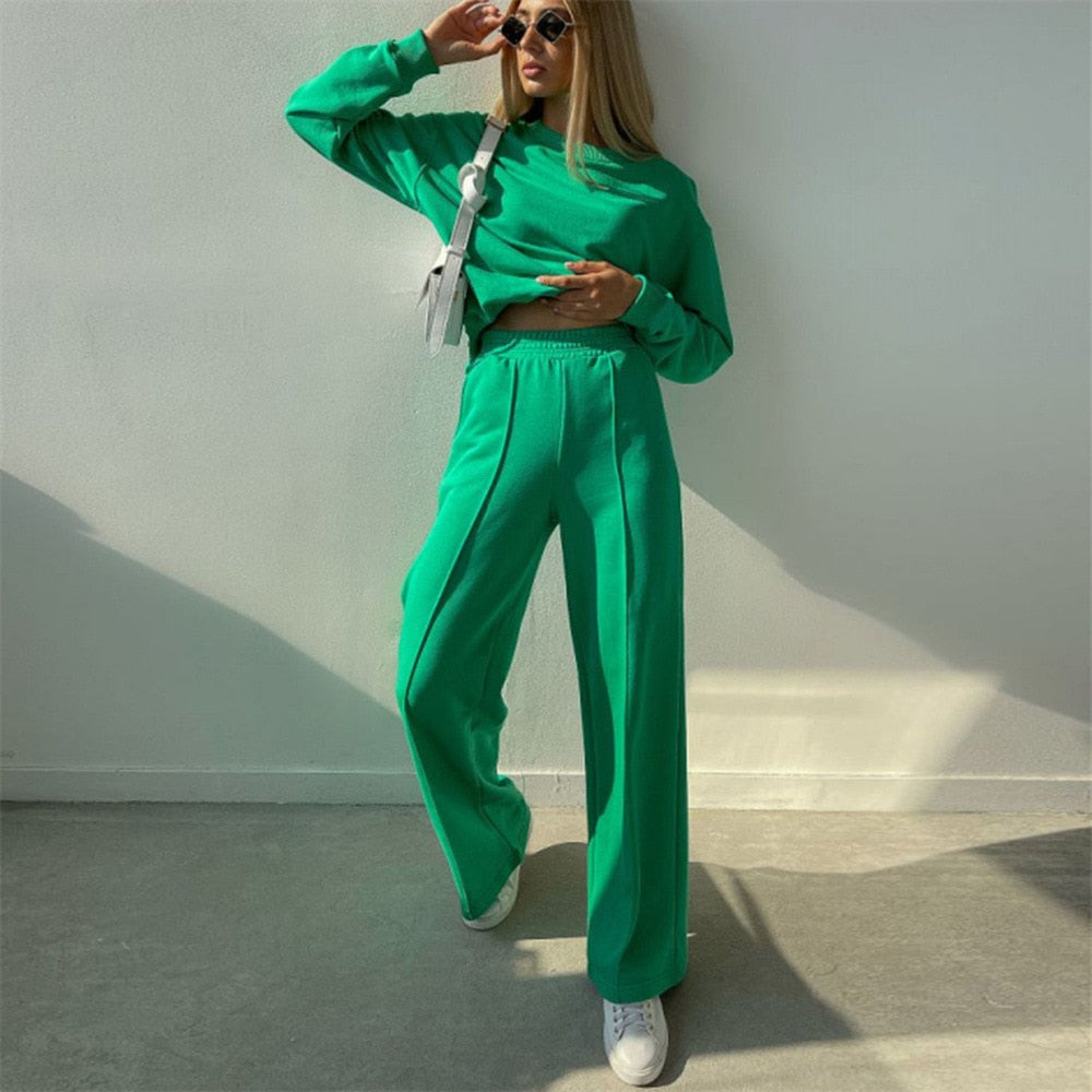 Women's Two-Piece Activewear Jogging Outfit