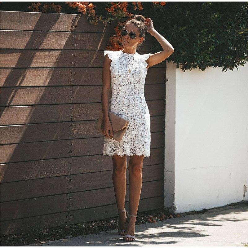 Elegant Lace Evening Dress