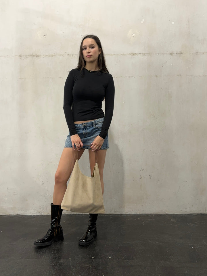 Classic Leather Tote for Daily Essentials