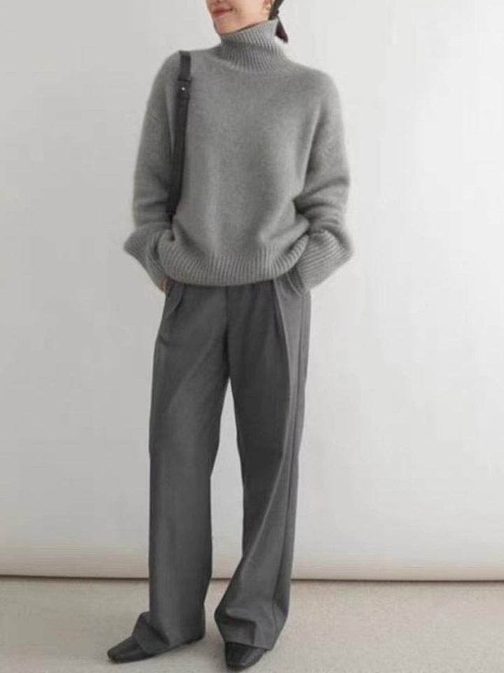 Stylish Women's Knit Turtleneck Jumper