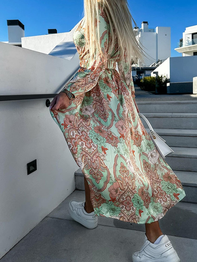 Niva - Elegant Midi Dress