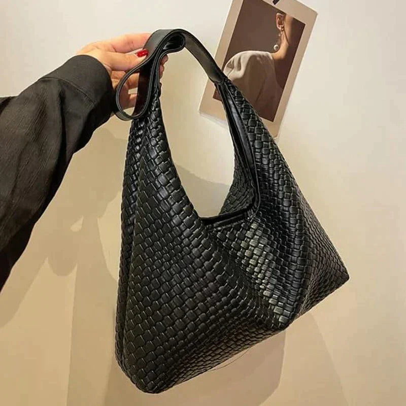 Sandia - Stylish Women's Tote Bag