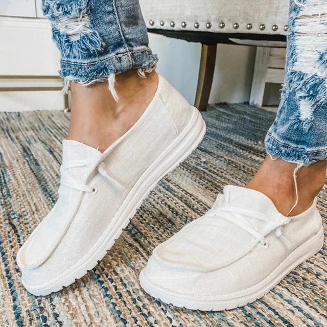 Women's Lace-Up Shoes