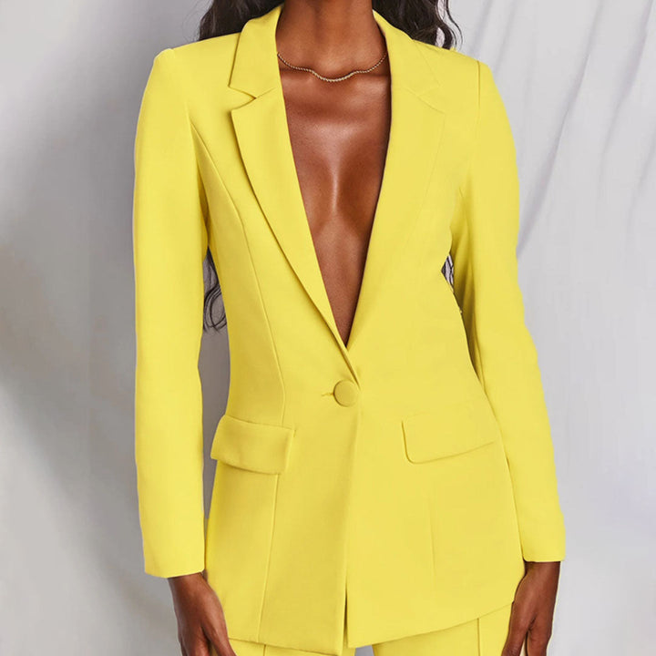 Hayley - Chic Women's Blazer and Trousers Set