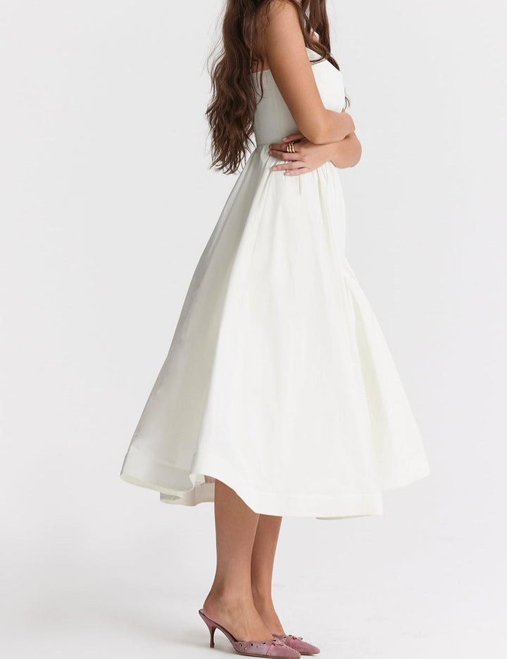 Emilia - Sophisticated Chic Dress