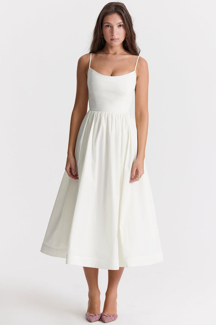 Emilia - Sophisticated Chic Dress