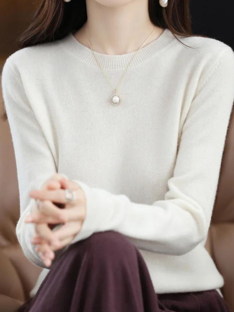 Ultimate Warmth Cozy Long-Sleeve Wool Sweater